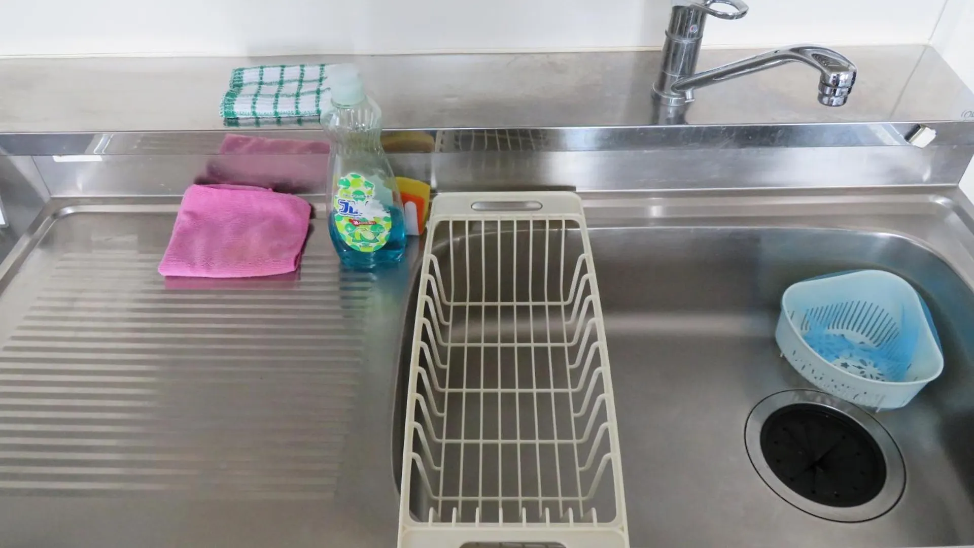 Apartment 直前半額プライベート個室トイレバスタブ付民泊札幌市中心部でシンプルな滞在h208#16 Japan